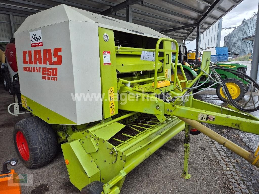 Rundballenpresse типа CLAAS ROLLAND 250, Gebrauchtmaschine в Klagenfurt (Фотография 3)