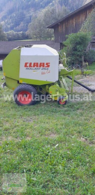 Rundballenpresse des Typs CLAAS Rollant 254 Roto Cut, Gebrauchtmaschine in Schlitters (Bild 4)