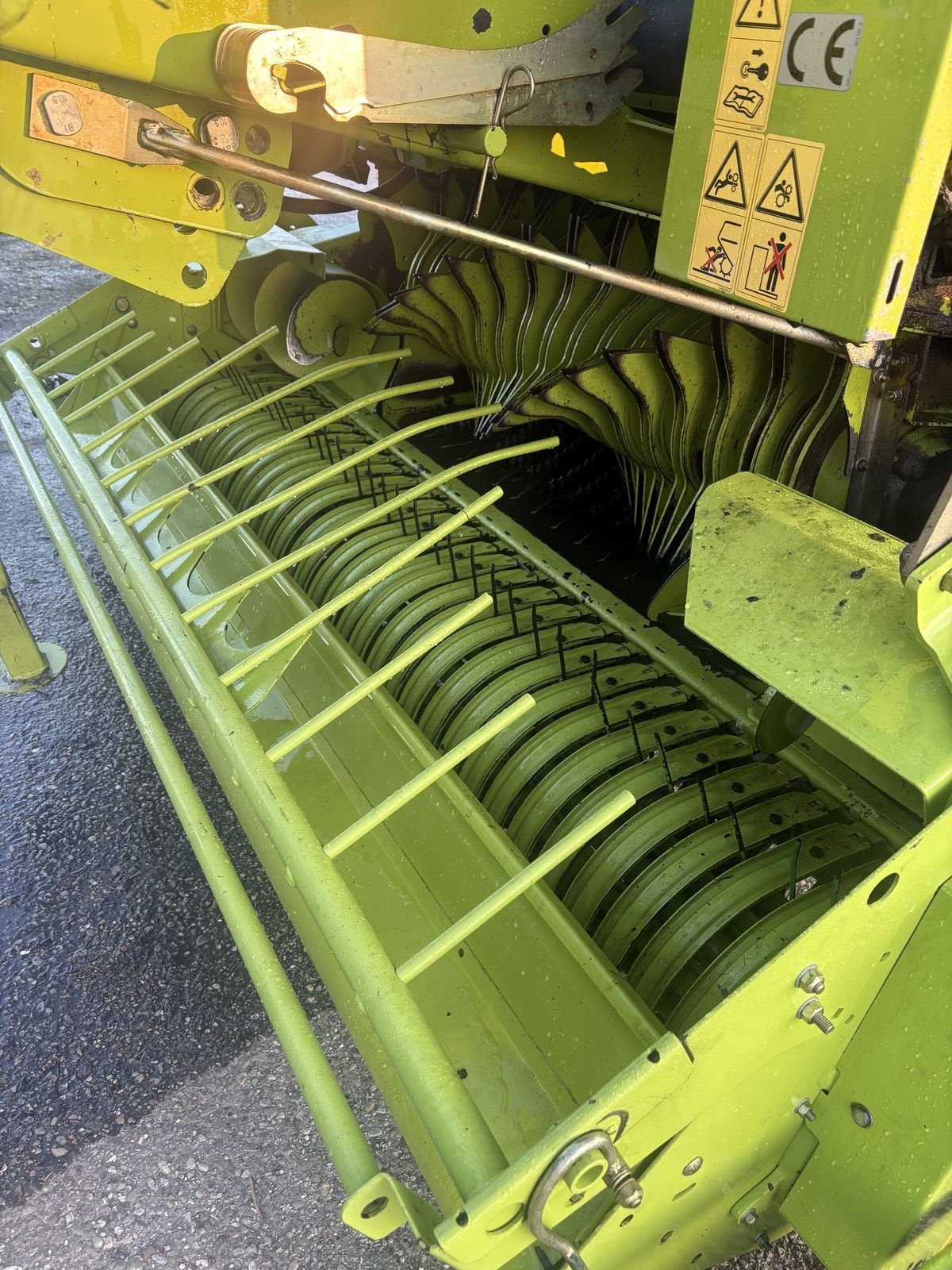 Rundballenpresse типа CLAAS Rollant 255 RC Uniwr, Gebrauchtmaschine в Pischelsdorf am Engelbach (Фотография 21)