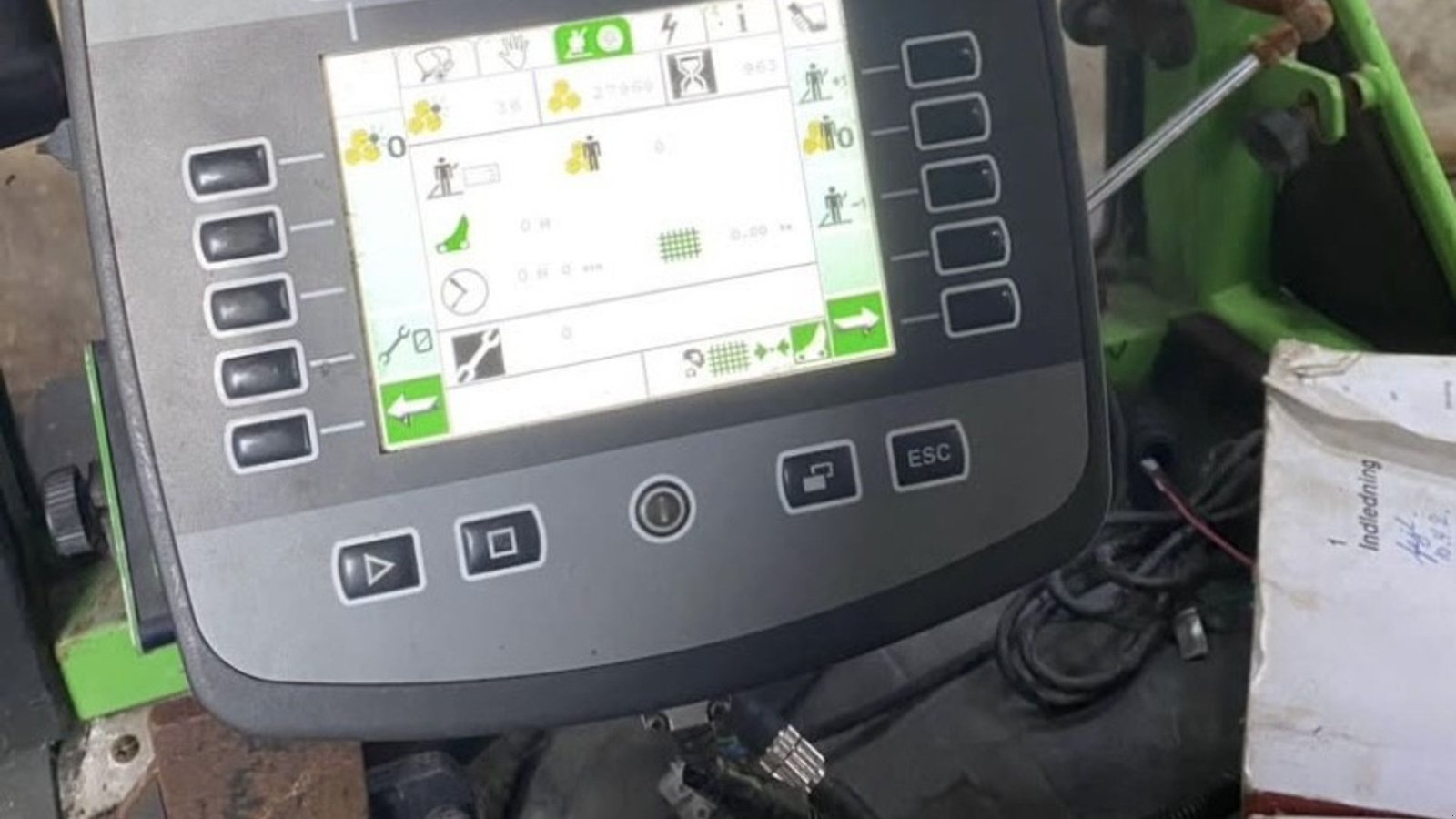 Rundballenpresse типа CLAAS ROLLANT 255 RC UNIWRAP, Gebrauchtmaschine в øster ulslev (Фотография 2)