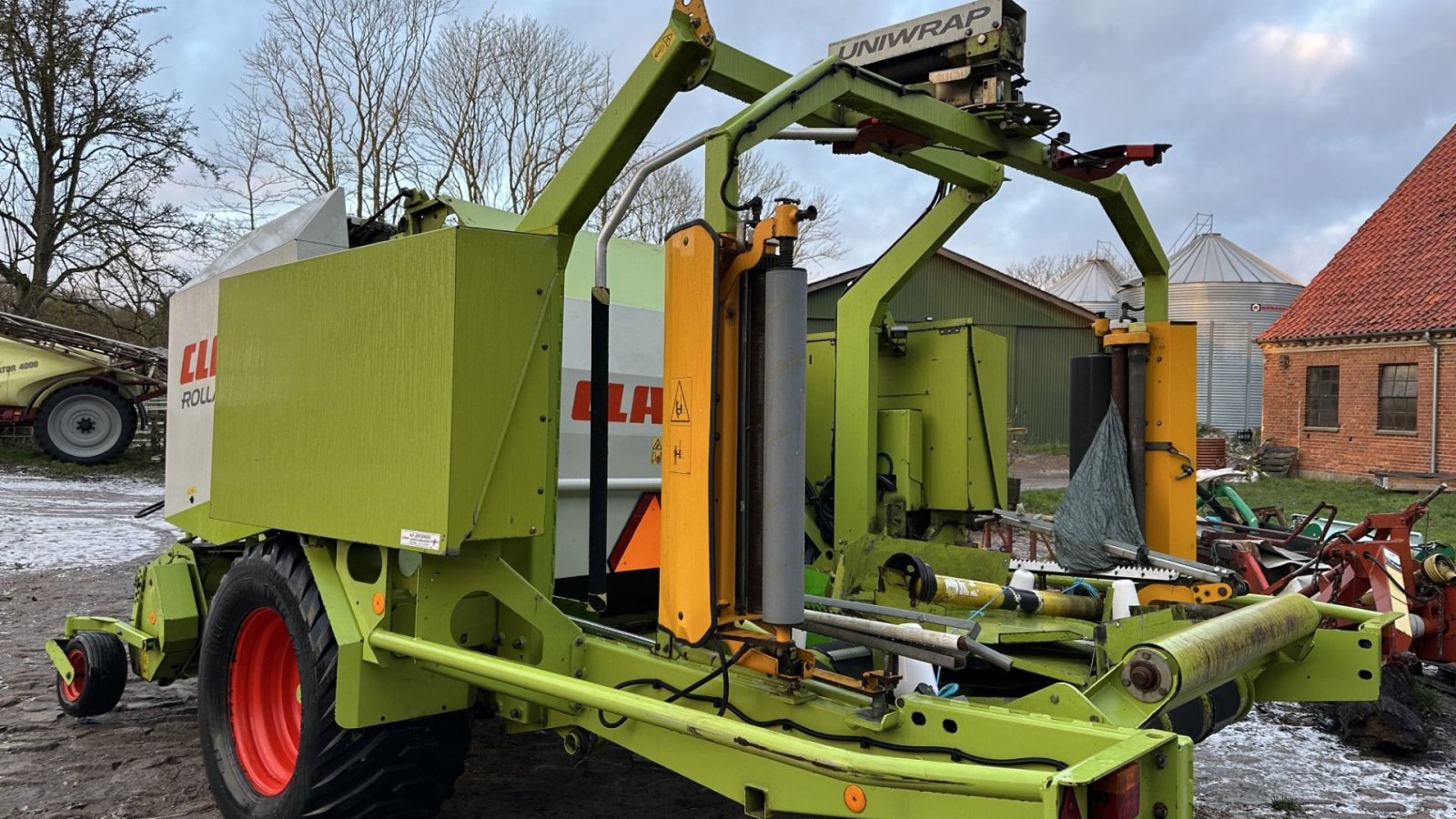 Rundballenpresse za tip CLAAS ROLLANT 255 RC UNIWRAP, Gebrauchtmaschine u øster ulslev (Slika 2)