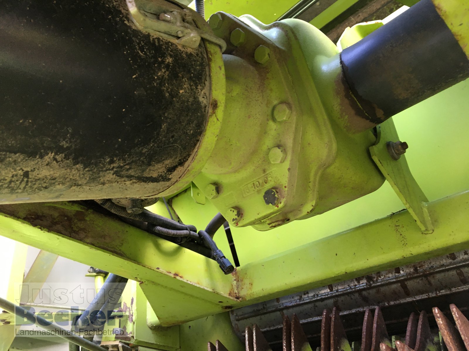 Rundballenpresse typu CLAAS Rollant 255 RC Uniwrap, Gebrauchtmaschine v Weimar-Niederwalgern (Obrázek 8)