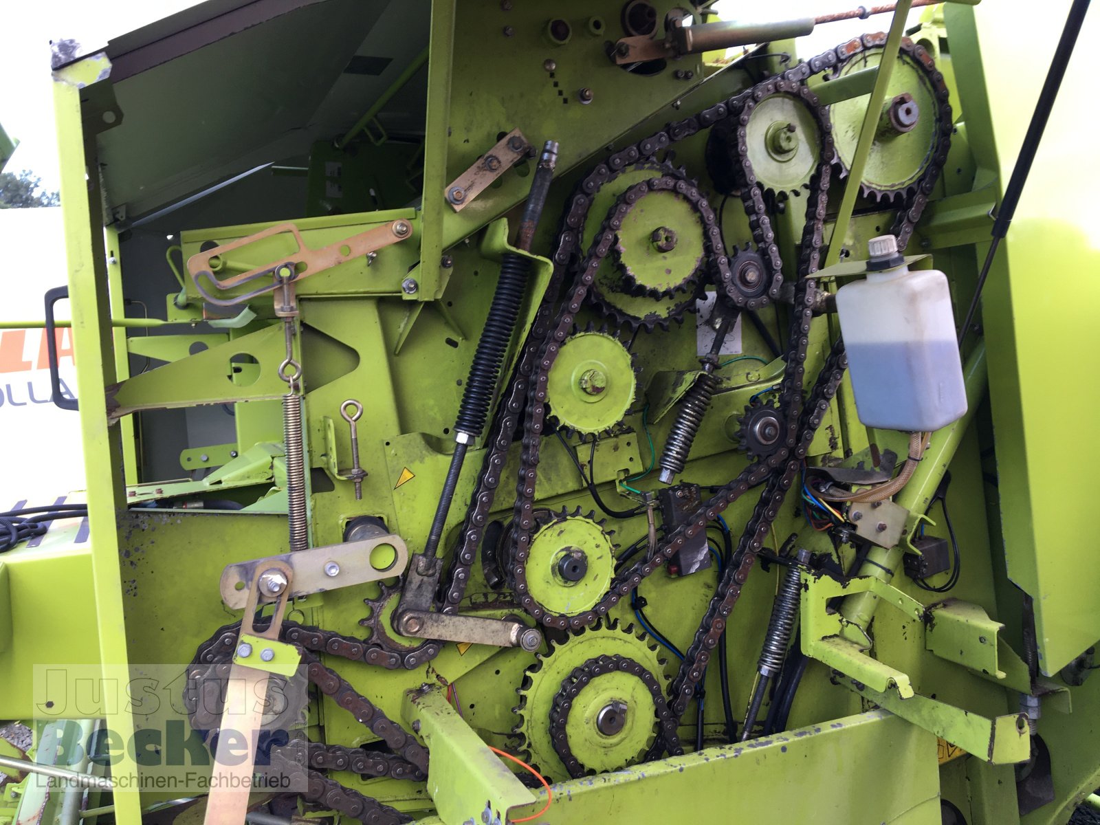 Rundballenpresse typu CLAAS Rollant 255 RC Uniwrap, Gebrauchtmaschine v Weimar-Niederwalgern (Obrázek 9)