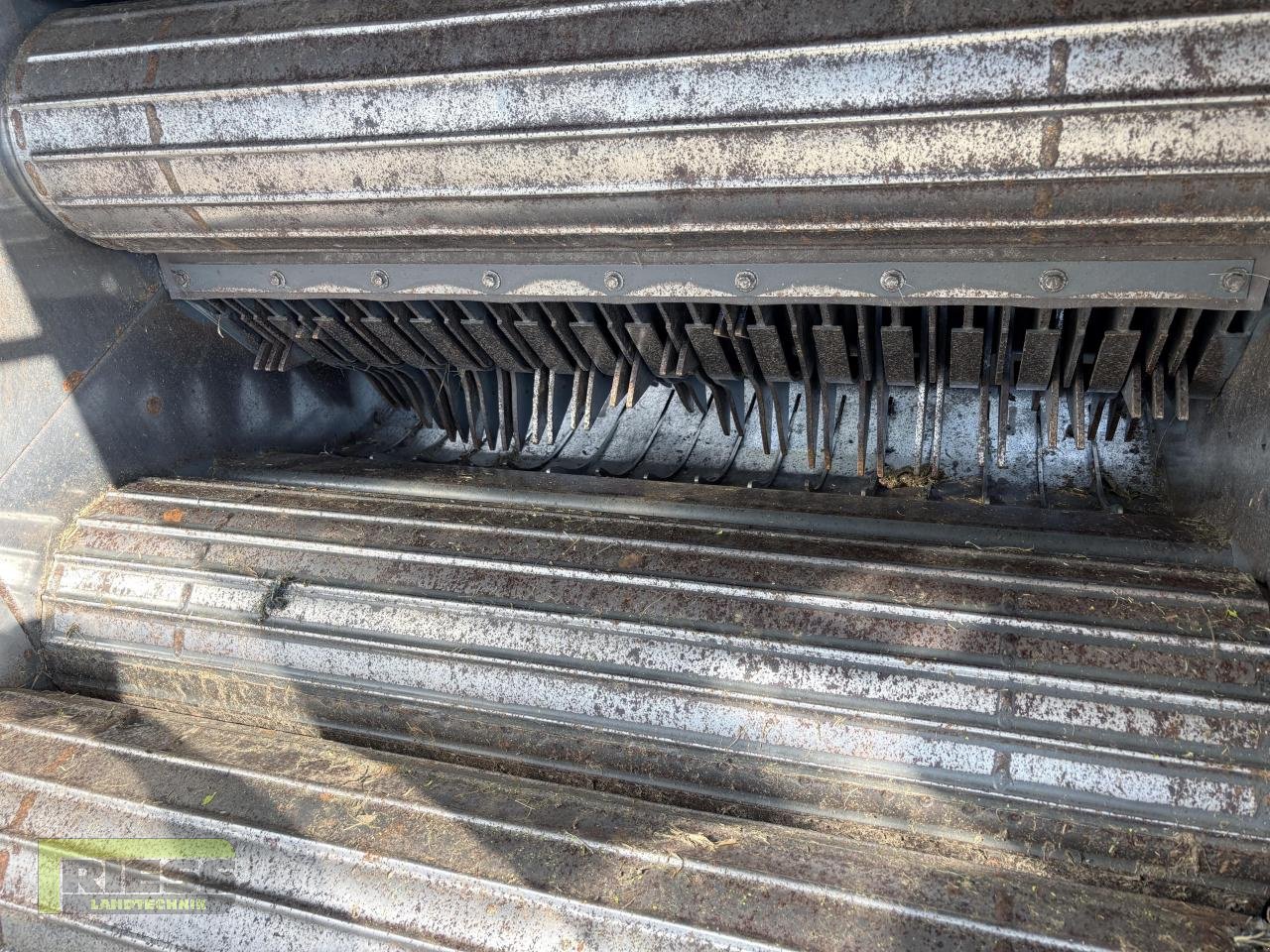 Rundballenpresse typu CLAAS ROLLANT 355 Roto Cut, Gebrauchtmaschine v Homberg/Ohm - Maulbach (Obrázek 10)