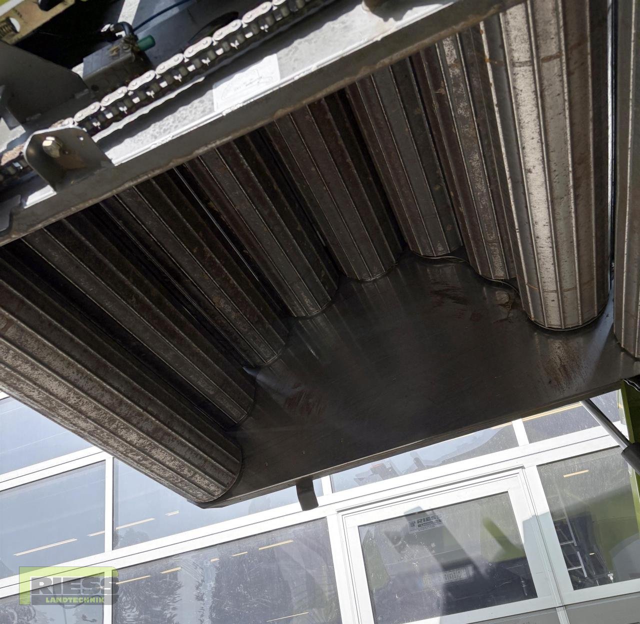 Rundballenpresse typu CLAAS ROLLANT 355 Roto Cut, Gebrauchtmaschine v Homberg/Ohm - Maulbach (Obrázek 15)