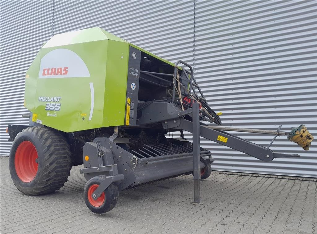 Rundballenpresse typu CLAAS ROLLANT 355, Gebrauchtmaschine v Horsens (Obrázek 9)