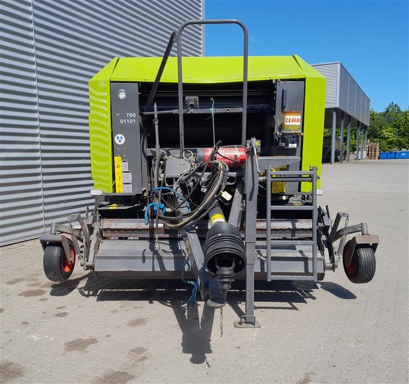 Rundballenpresse типа CLAAS ROLLANT 375 - UNIWRAP, Gebrauchtmaschine в Horsens (Фотография 3)