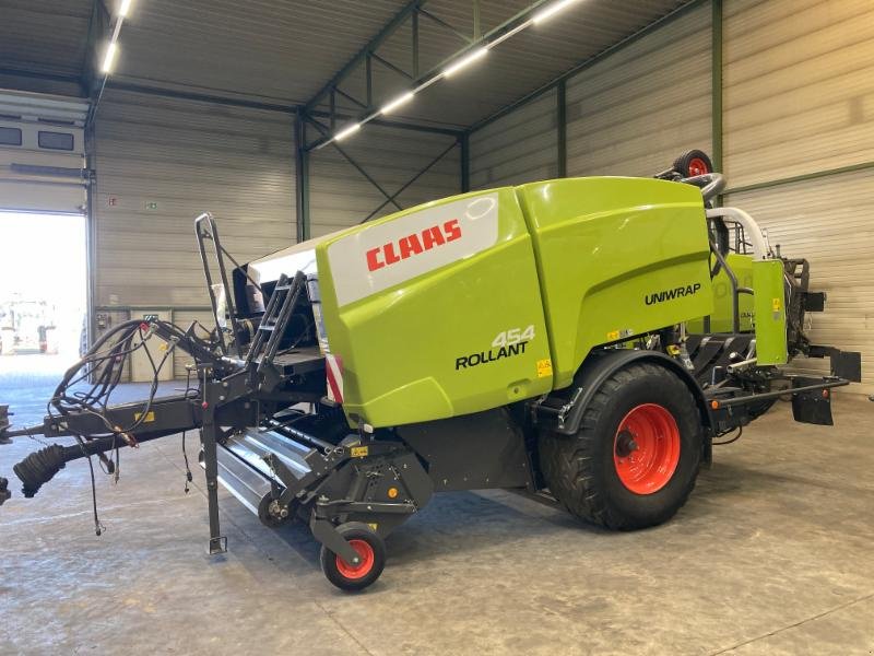Rundballenpresse tip CLAAS ROLLANT 454 RC UNI, Gebrauchtmaschine in Hockenheim (Poză 2)