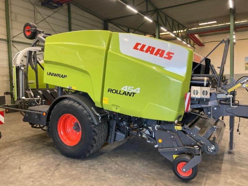 Rundballenpresse tip CLAAS ROLLANT 454 RC UNI, Gebrauchtmaschine in Hockenheim (Poză 5)