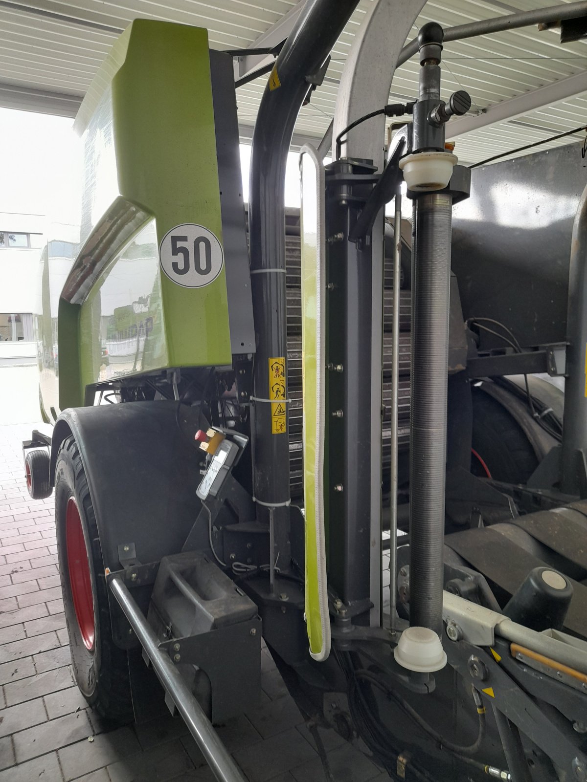 Rundballenpresse tip CLAAS ROLLANT 454 RC UNIWRAP, Gebrauchtmaschine in Bad Wurzach (Poză 5)
