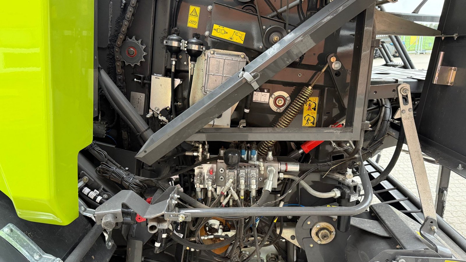 Rundballenpresse Türe ait CLAAS ROLLANT 455 RC UNIWRAP, Gebrauchtmaschine içinde Gjerlev J. (resim 17)