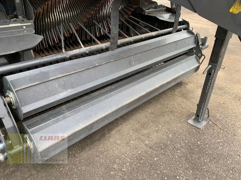 Rundballenpresse des Typs CLAAS ROLLANT 455 RC UNIWRAP, Gebrauchtmaschine in Cham (Bild 6)