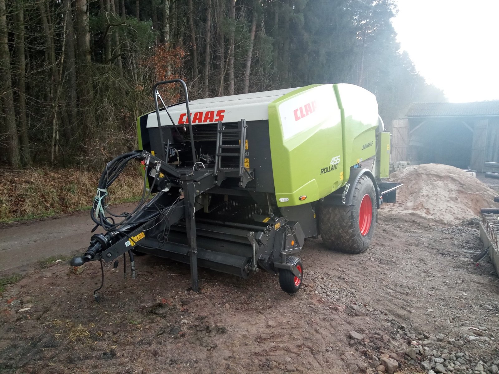 Rundballenpresse типа CLAAS Rollant 455 RC Uniwrap, Gebrauchtmaschine в Creußen (Фотография 2)