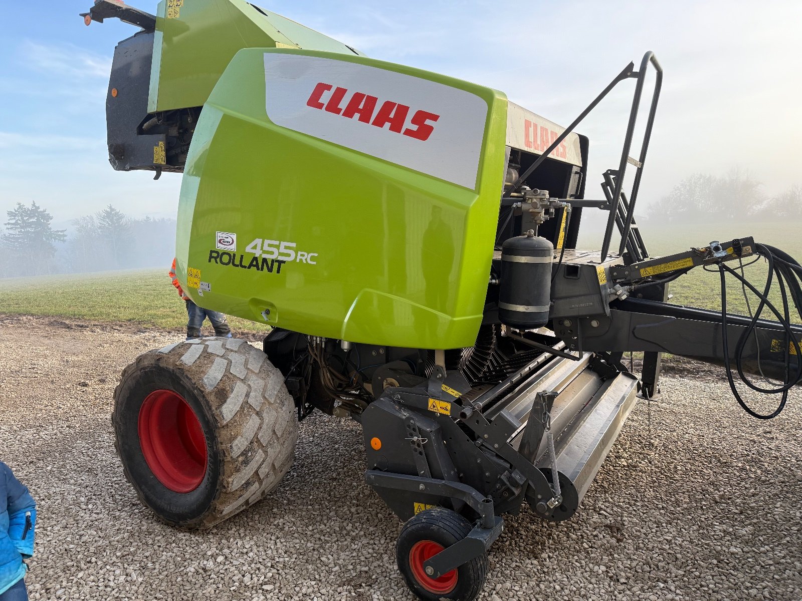 Rundballenpresse del tipo CLAAS Rollant 455 RC, Gebrauchtmaschine In friedrichshafen (Immagine 2)