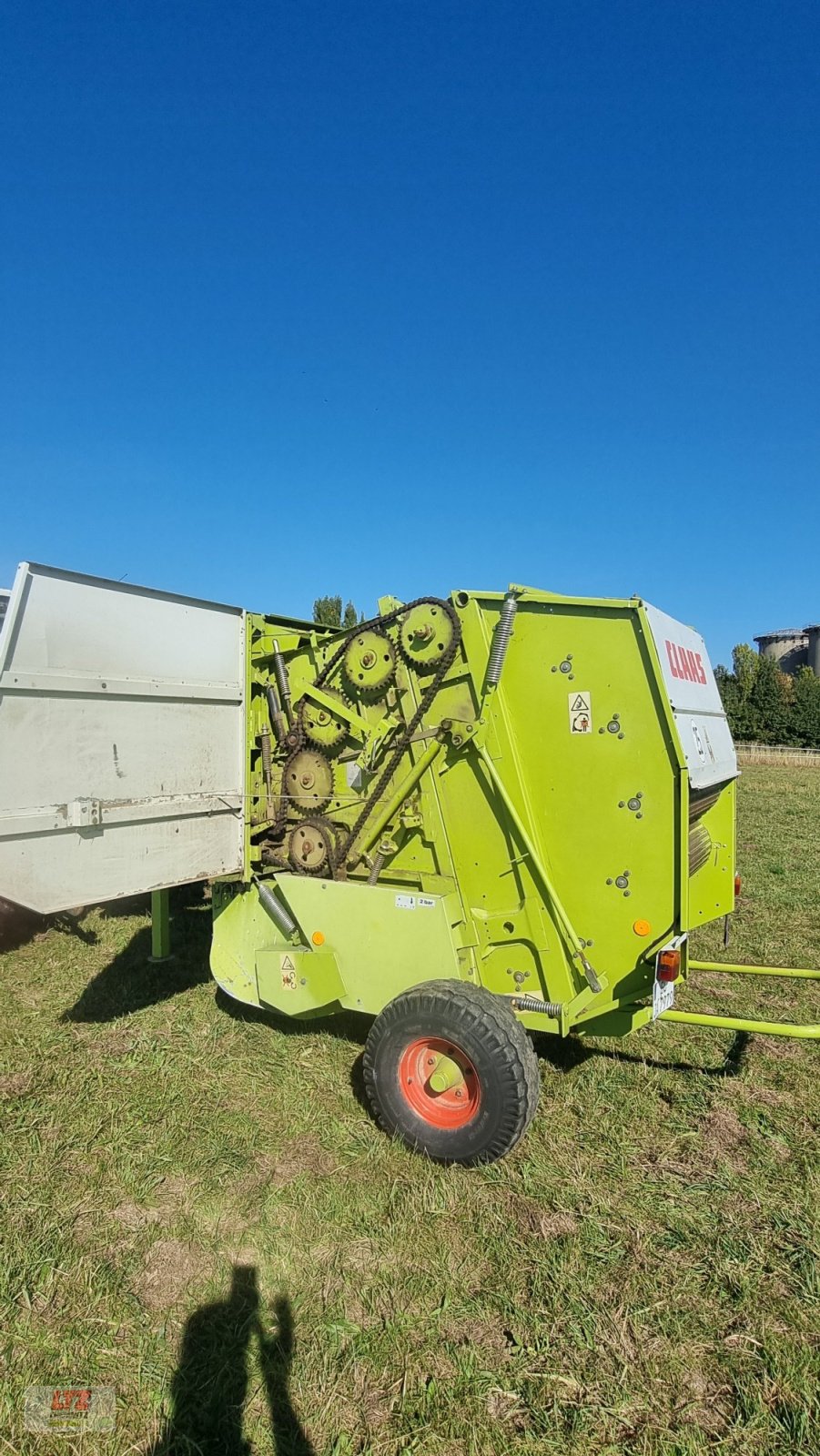 Rundballenpresse des Typs CLAAS Rollant 46, Gebrauchtmaschine in Hartmannsdorf (Bild 6)