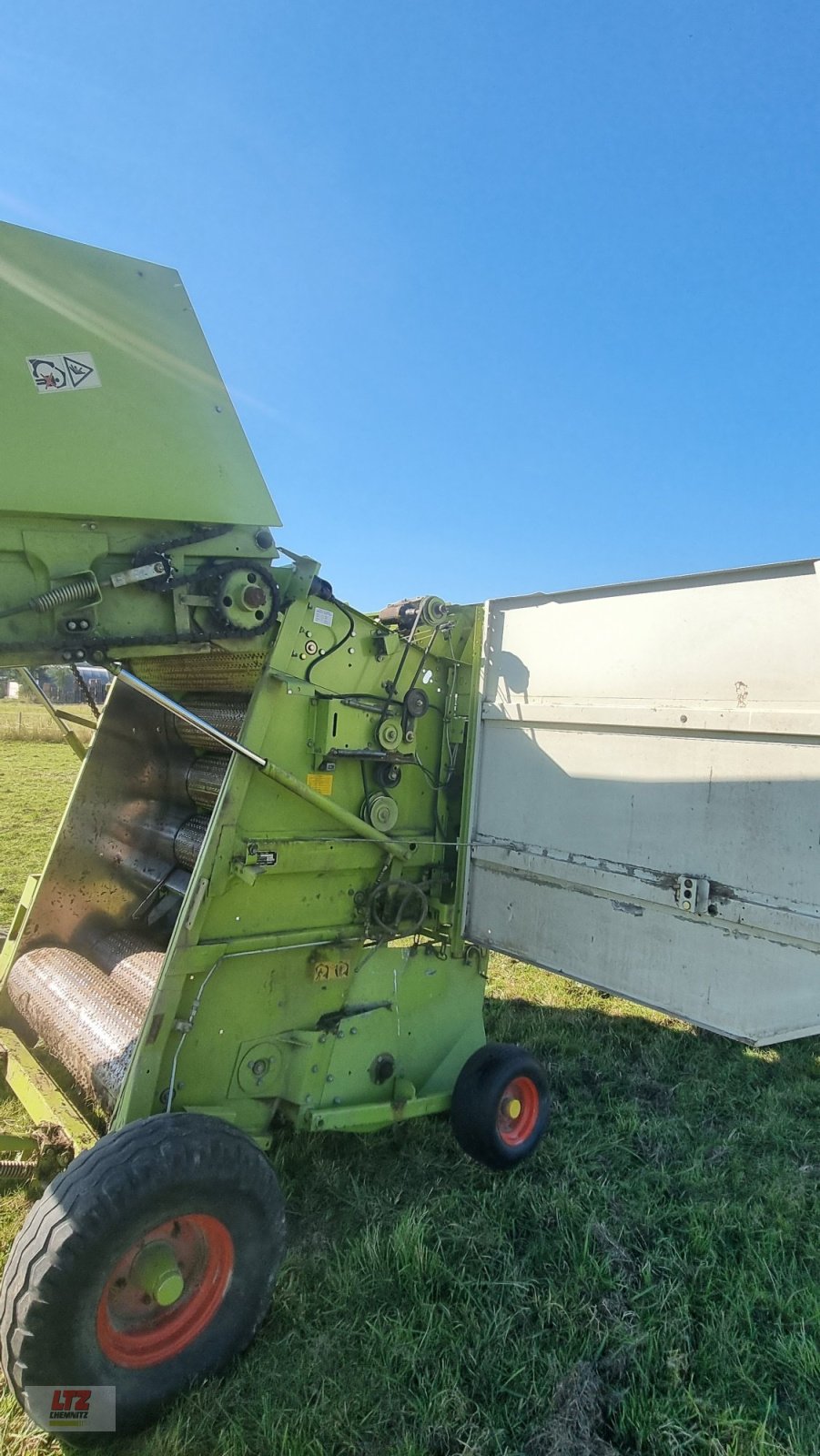 Rundballenpresse des Typs CLAAS Rollant 46, Gebrauchtmaschine in Hartmannsdorf (Bild 9)