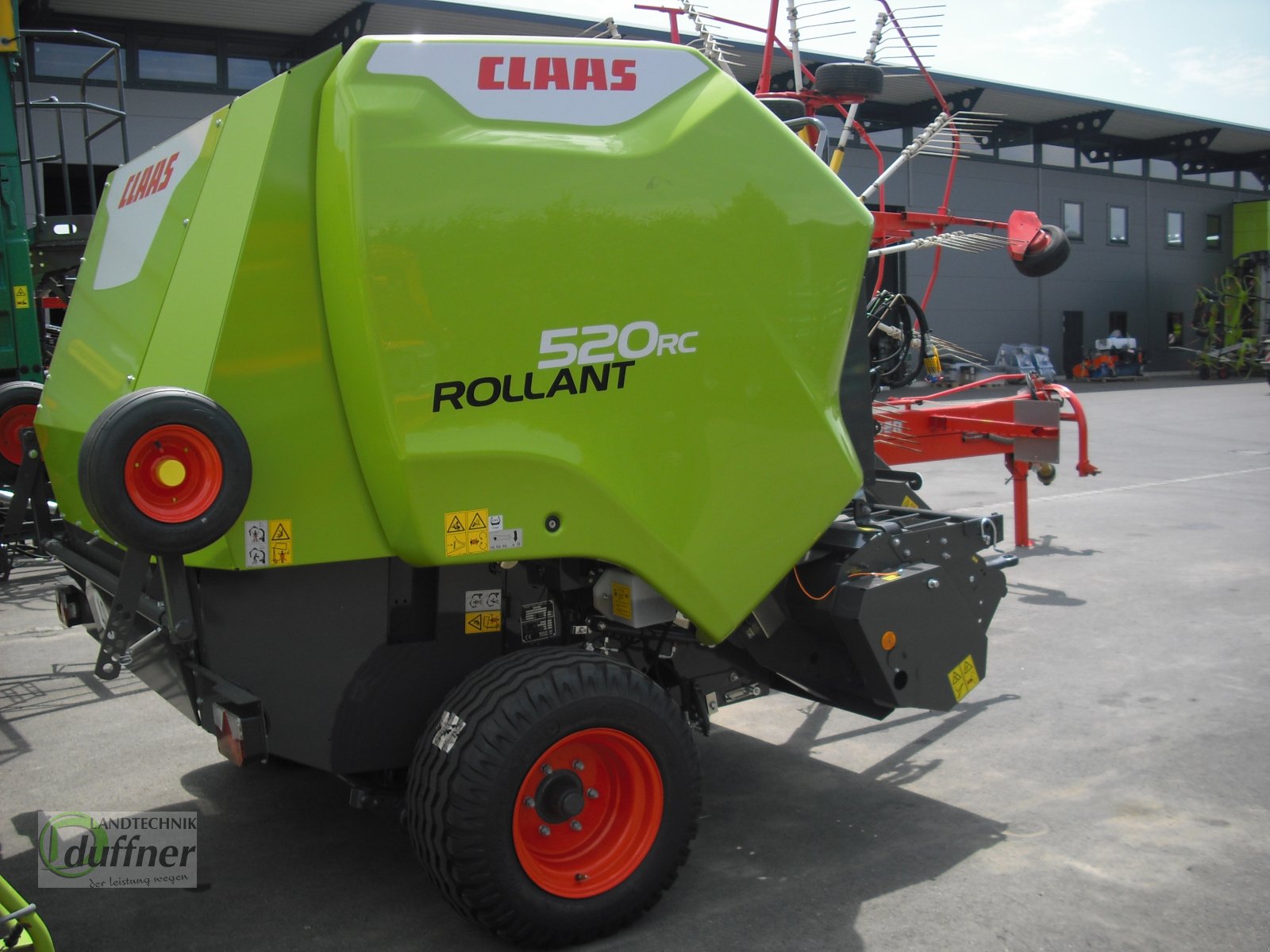 Rundballenpresse des Typs CLAAS ROLLANT 520 RC, Neumaschine in Hohentengen (Bild 2)