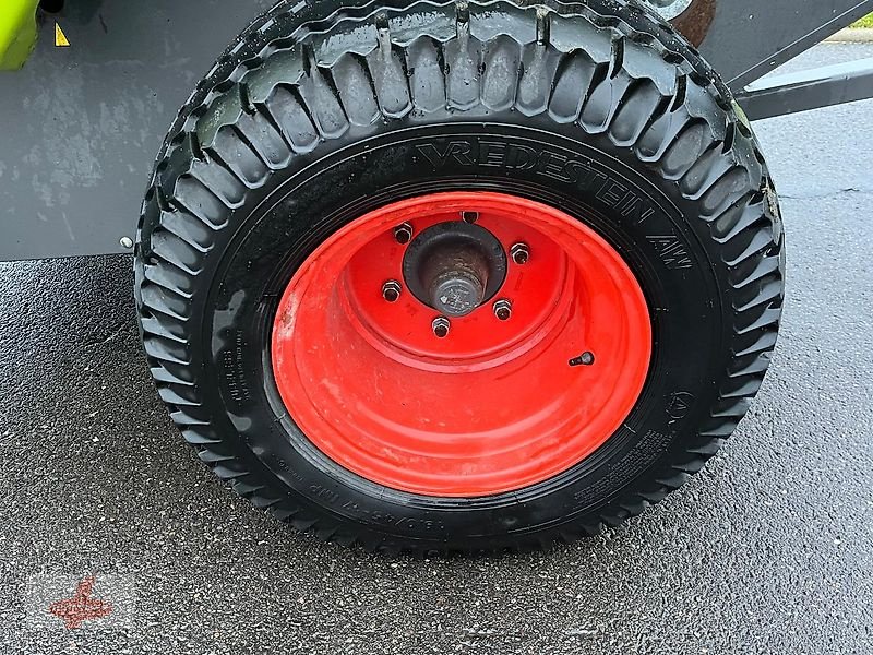 Rundballenpresse типа CLAAS ROLLANT 520 RC, Gebrauchtmaschine в Oederan (Фотография 7)