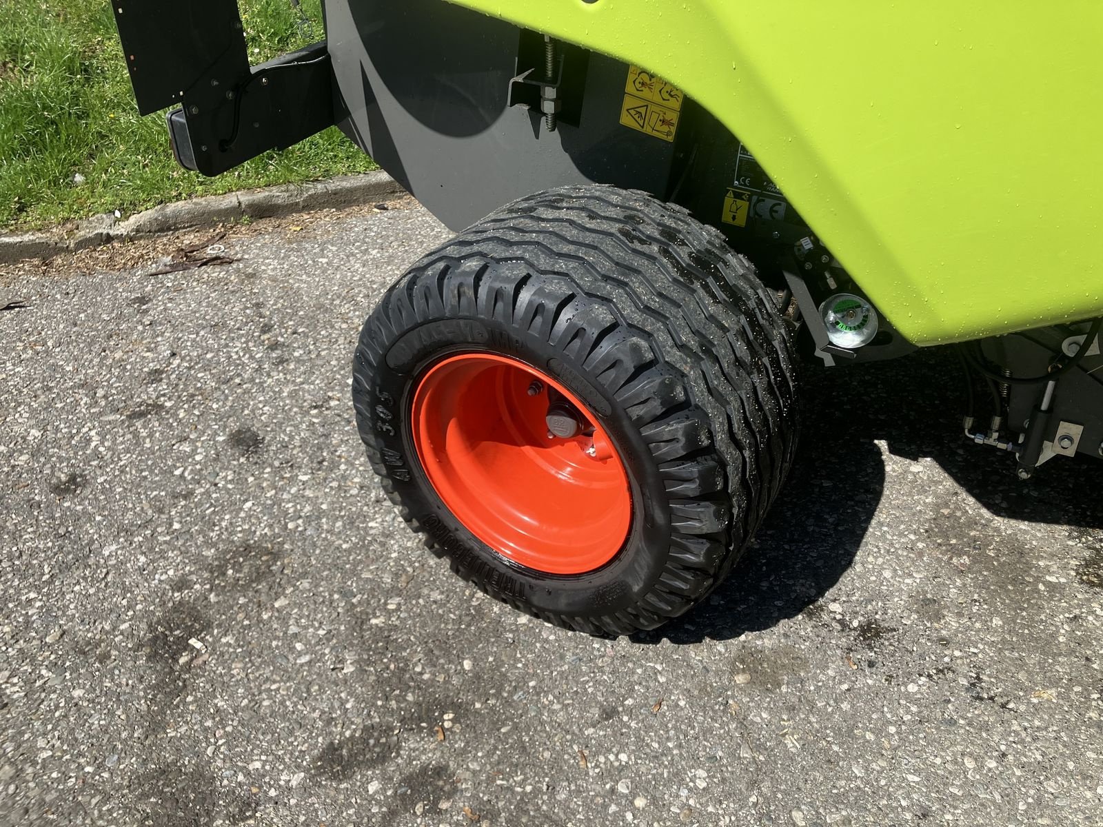 Rundballenpresse типа CLAAS ROLLANT 520 RC, Gebrauchtmaschine в Villach (Фотография 8)