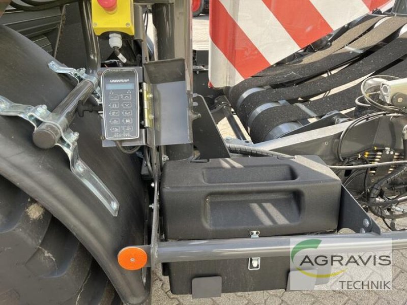 Rundballenpresse des Typs CLAAS ROLLANT 630 RC UNIWRAP, Vorführmaschine in Alpen (Bild 7)