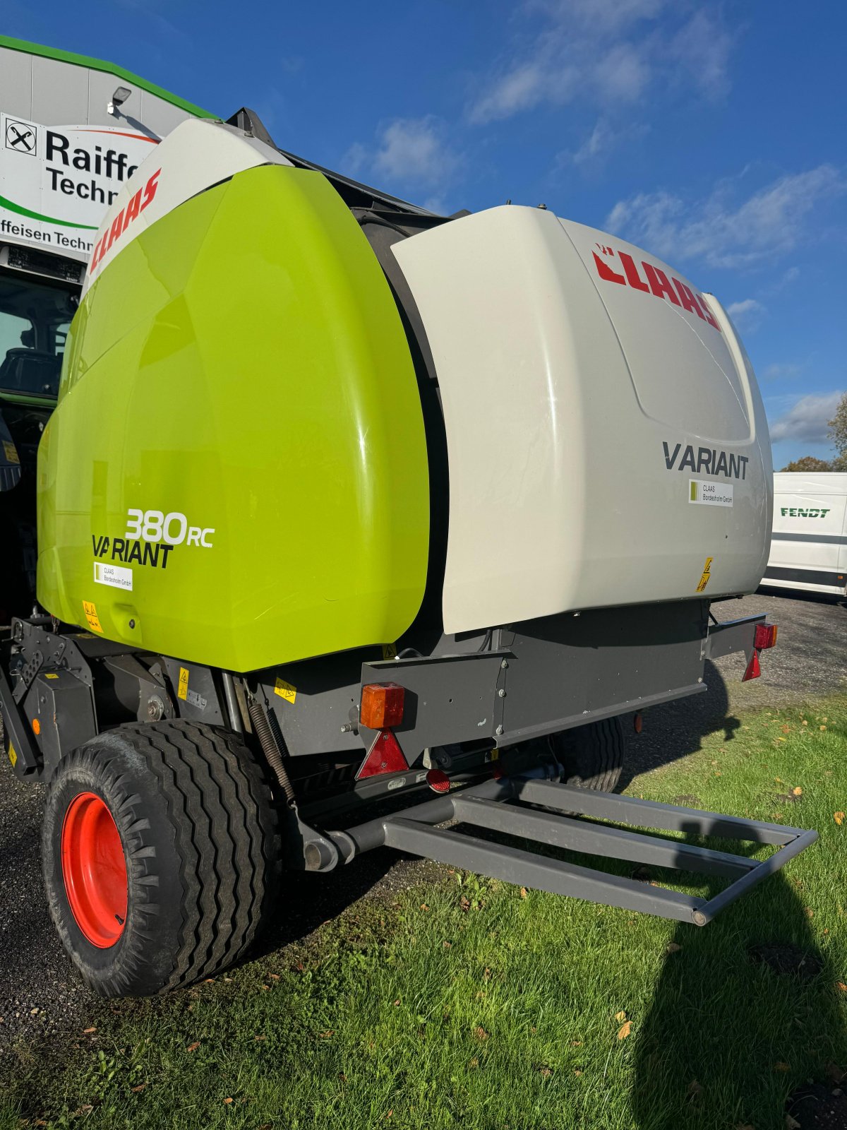 Rundballenpresse типа CLAAS Rundballenpresse 380 RC, Gebrauchtmaschine в Bevern (Фотография 3)