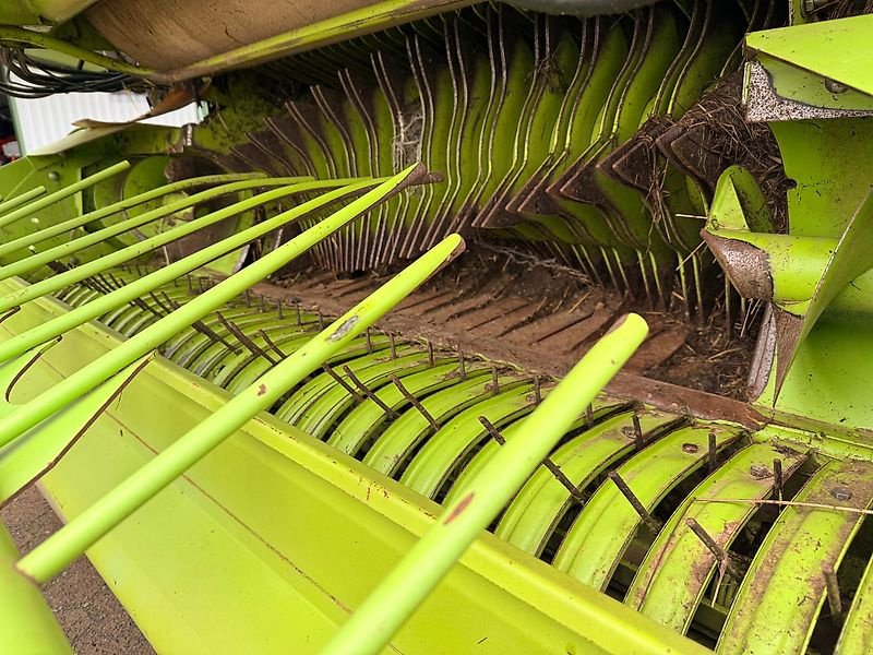 Rundballenpresse des Typs CLAAS Variant 280 RC RotoCut, Gebrauchtmaschine in Steinau  (Bild 8)