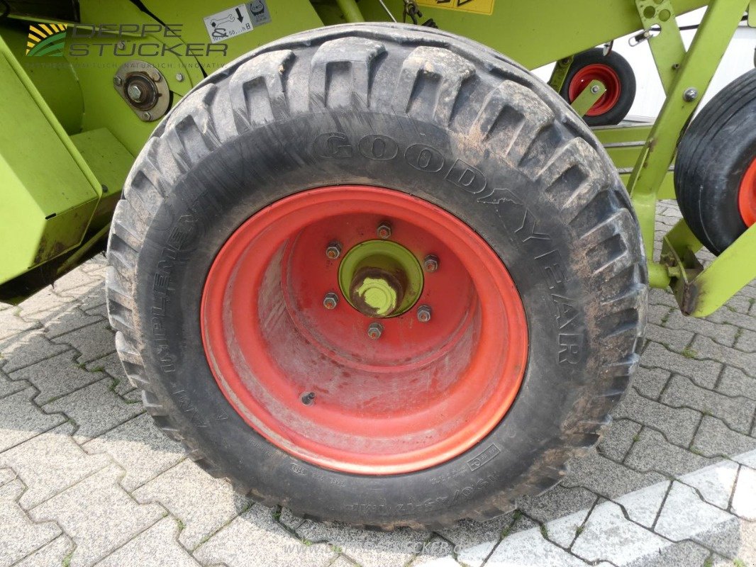 Rundballenpresse типа CLAAS Variant 280 Roto Cut, Gebrauchtmaschine в Lauterberg/Barbis (Фотография 30)