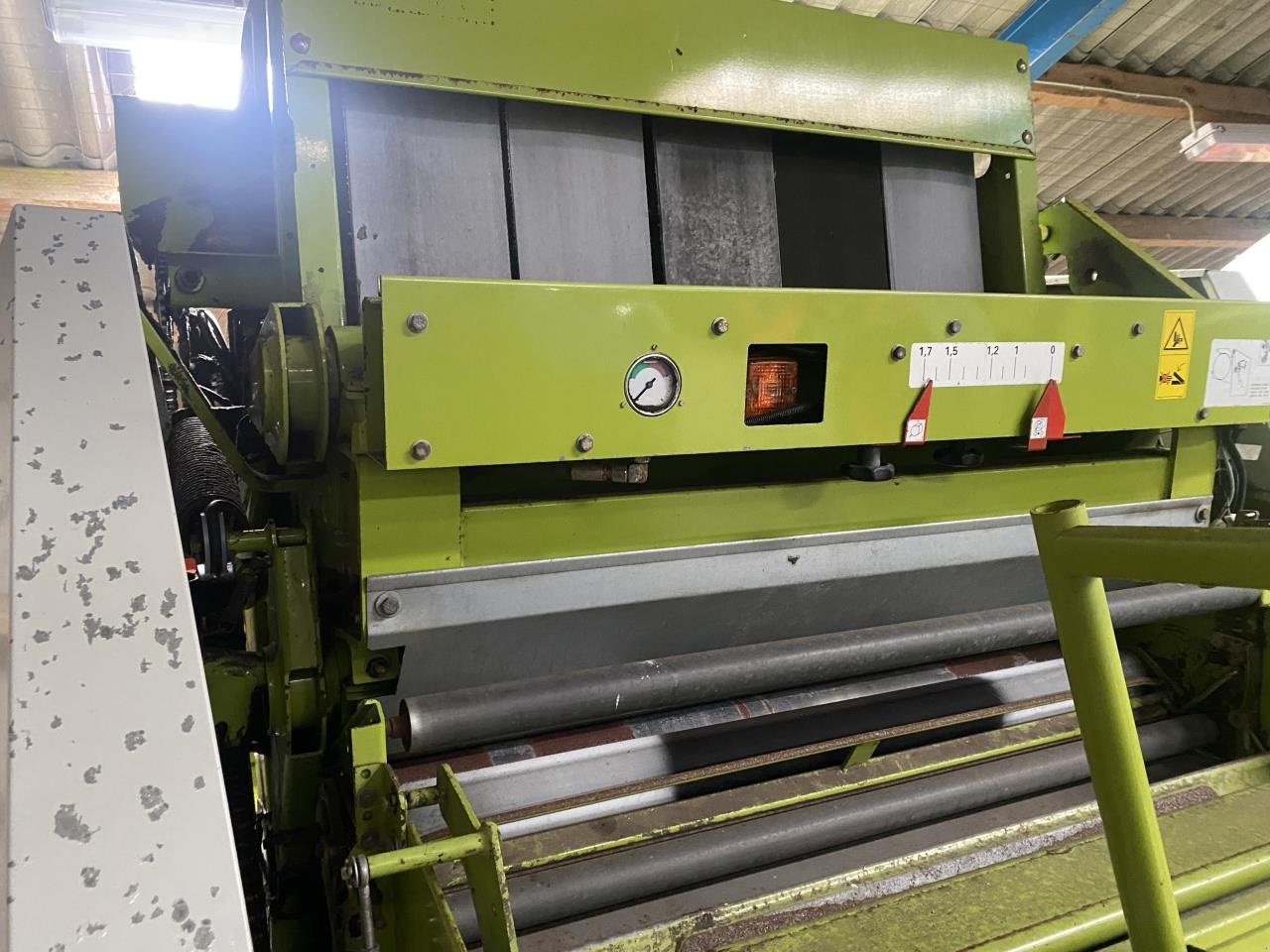 Rundballenpresse van het type CLAAS VARIANT 280, Gebrauchtmaschine in Tim (Foto 6)