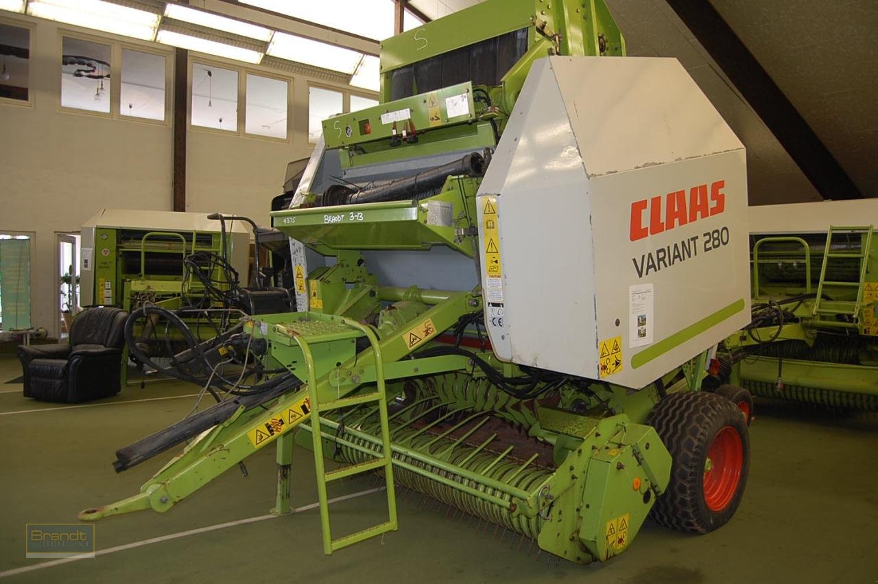 Rundballenpresse des Typs CLAAS Variant 280, Gebrauchtmaschine in Oyten (Bild 1)