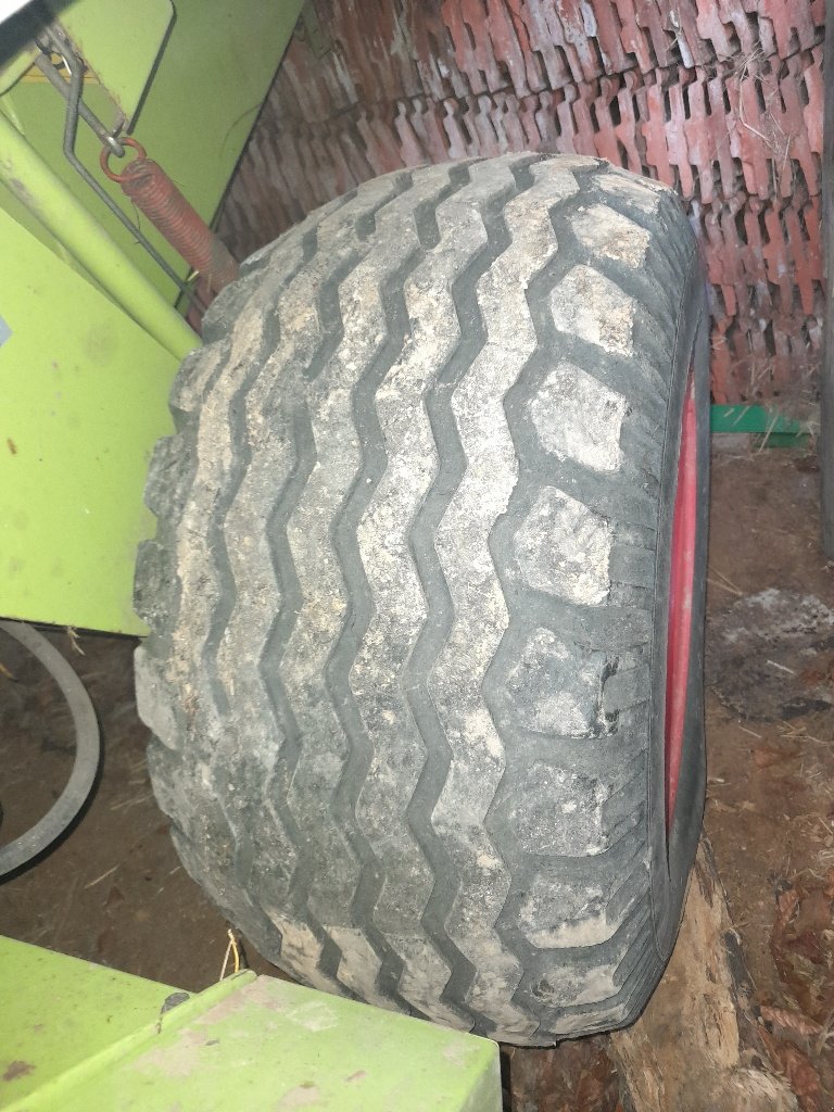 Rundballenpresse del tipo CLAAS Variant 280, Gebrauchtmaschine en Neufchâtel-en-Bray (Imagen 6)