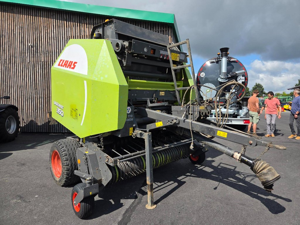 Rundballenpresse типа CLAAS Variant 350, Gebrauchtmaschine в BRECEY (Фотография 2)