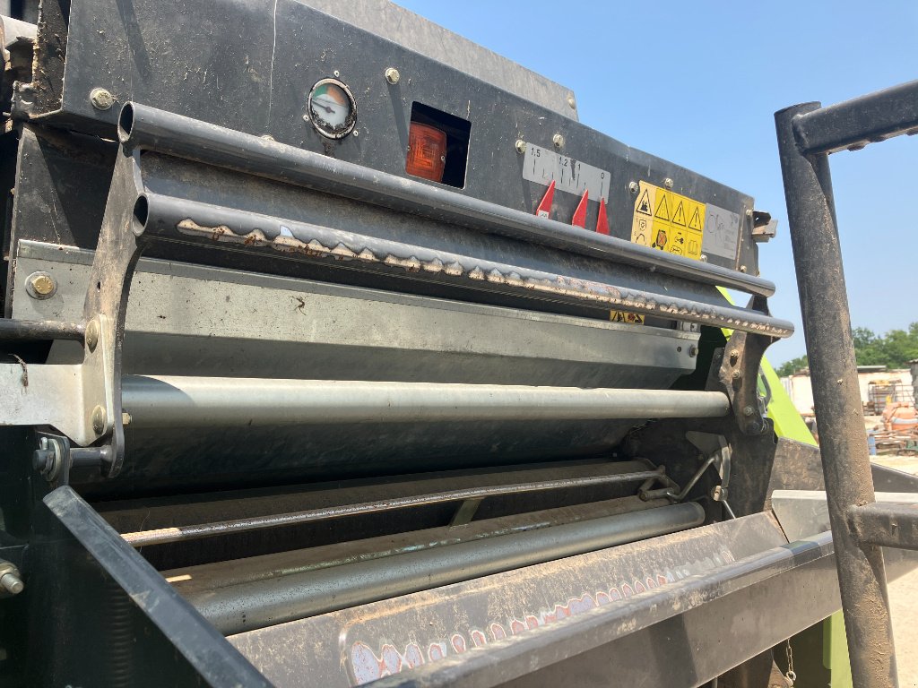 Rundballenpresse типа CLAAS Variant 350, Gebrauchtmaschine в MORLHON LE HAUT (Фотография 9)