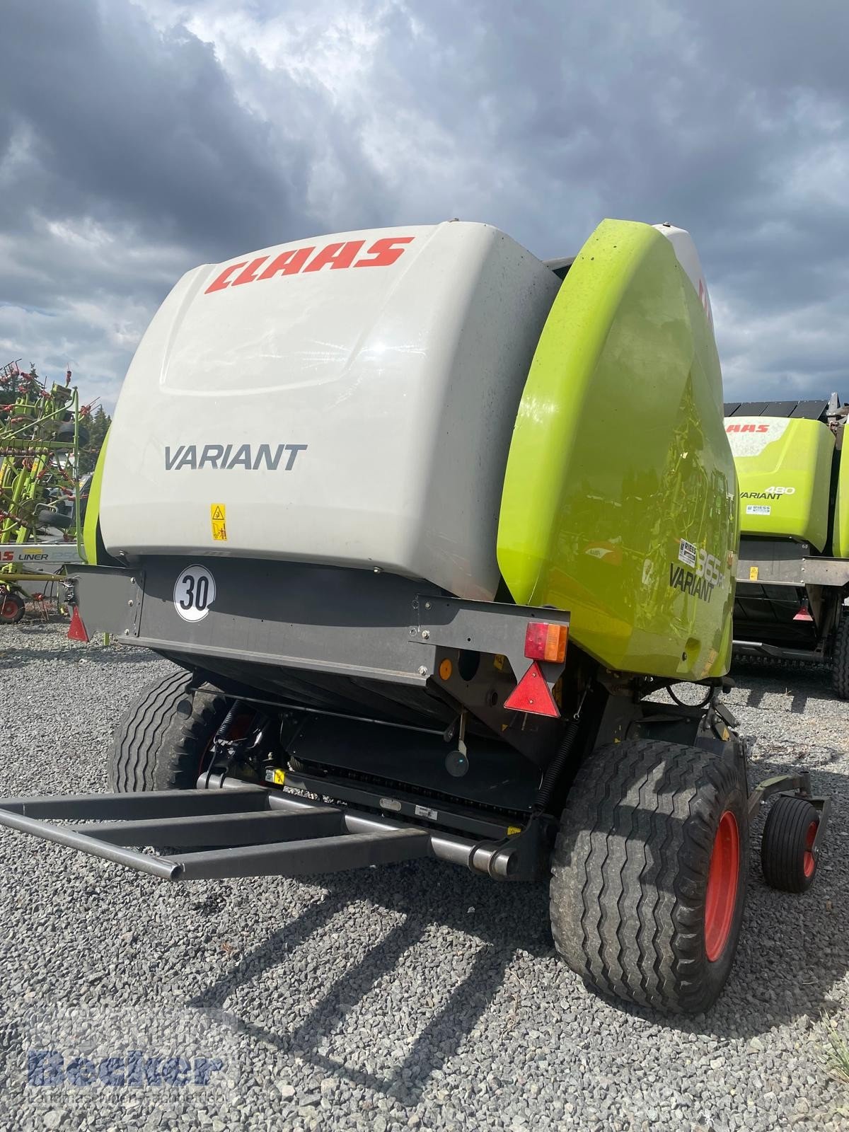 Rundballenpresse типа CLAAS Variant 365 RC, Gebrauchtmaschine в Weimar-Niederwalgern (Фотография 5)