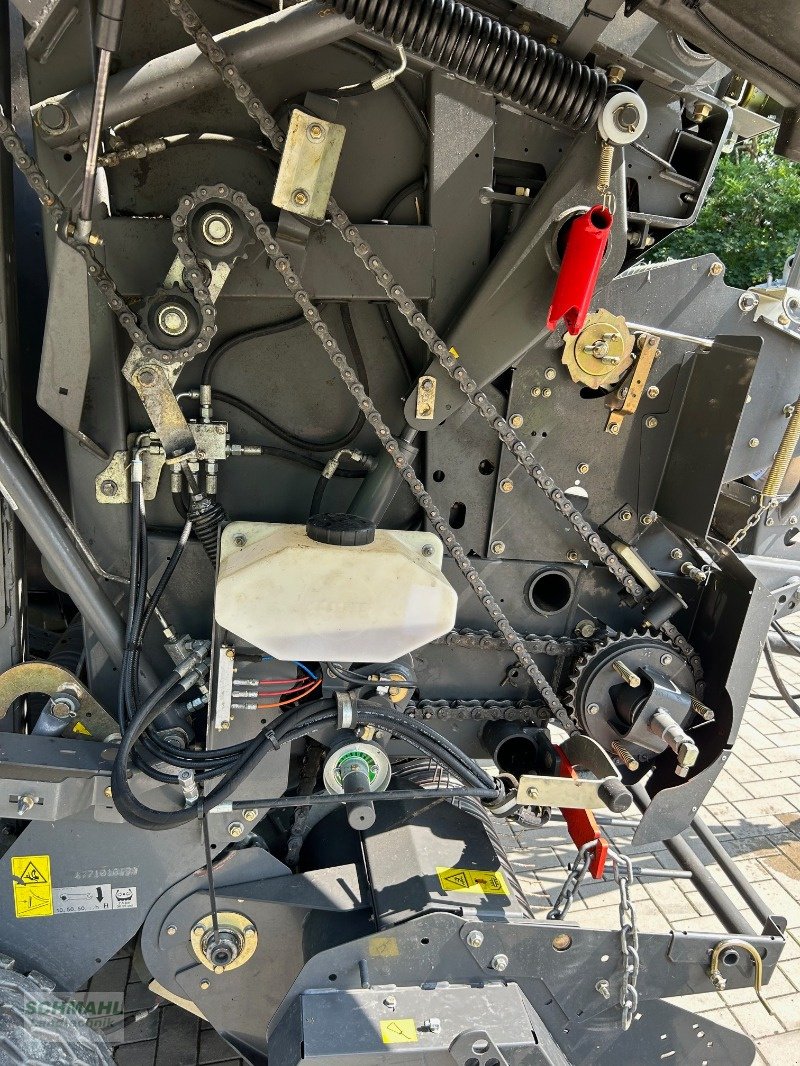 Rundballenpresse типа CLAAS Variant 370 RF, Gebrauchtmaschine в Upahl (Фотография 12)