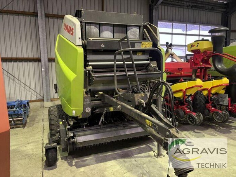 Rundballenpresse des Typs CLAAS VARIANT 380 RC PRO, Gebrauchtmaschine in Olfen  (Bild 2)