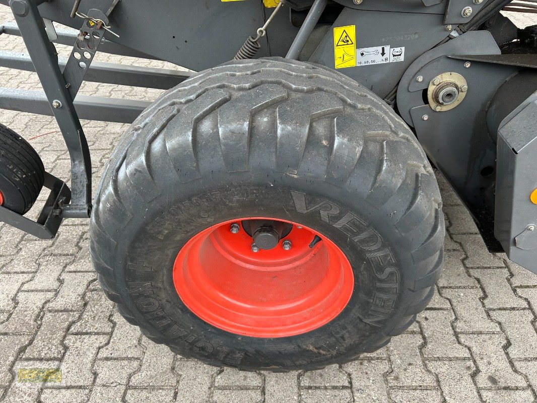 Rundballenpresse типа CLAAS VARIANT 380 RC, Gebrauchtmaschine в Grabow (Фотография 14)