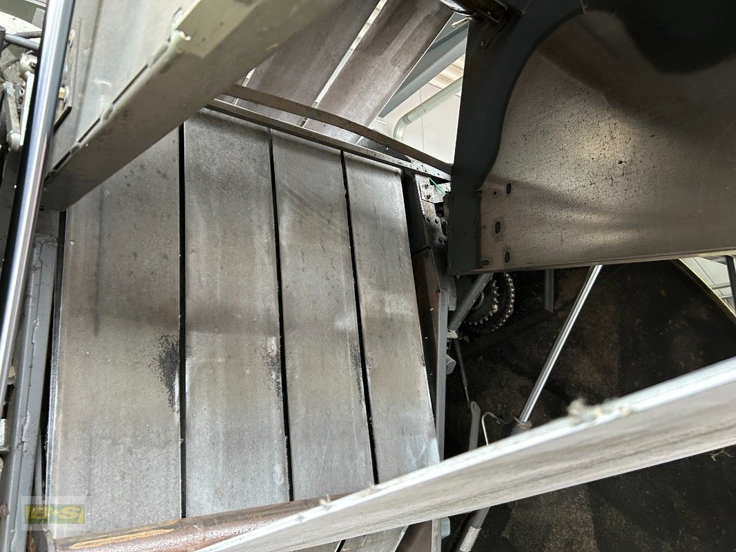 Rundballenpresse типа CLAAS VARIANT 380 RC, Gebrauchtmaschine в Grabow (Фотография 16)