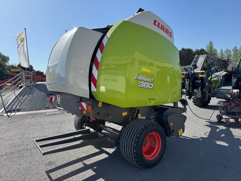 Rundballenpresse типа CLAAS VARIANT 380, Gebrauchtmaschine в Wargnies Le Grand (Фотография 4)