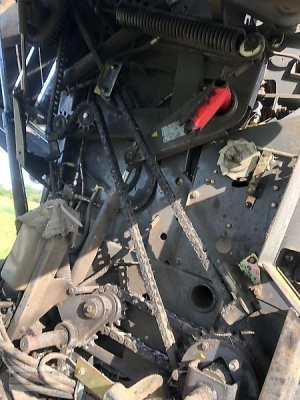 Rundballenpresse of the type CLAAS Variant 380RC, Gebrauchtmaschine in Flessau (Picture 9)