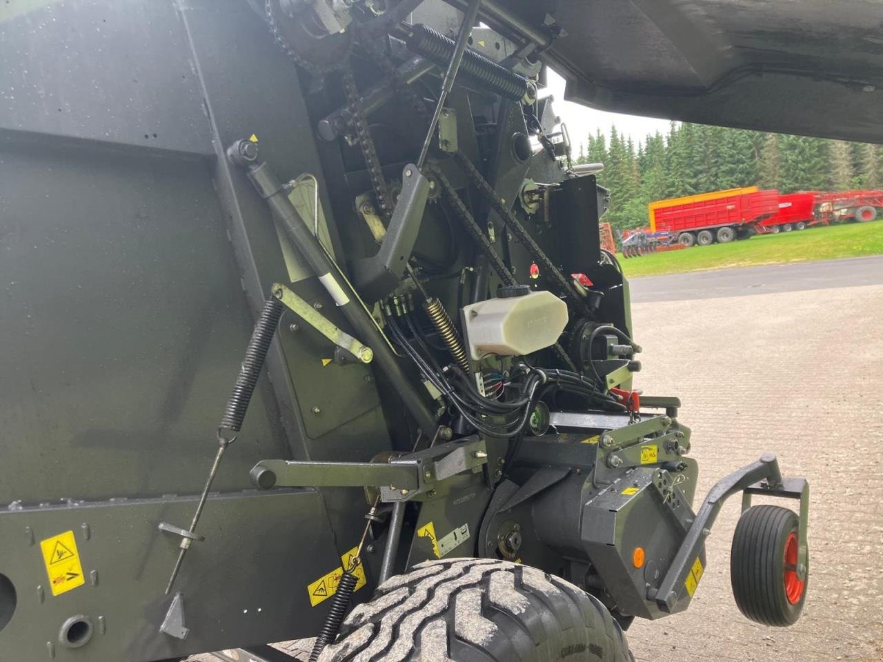 Rundballenpresse типа CLAAS VARIANT 380RF-PRO, Gebrauchtmaschine в Tim (Фотография 8)