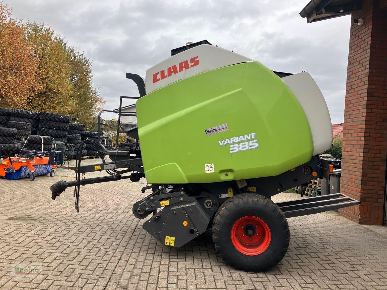 Rundballenpresse tip CLAAS Variant 385, Gebrauchtmaschine in Bakum (Poză 4)