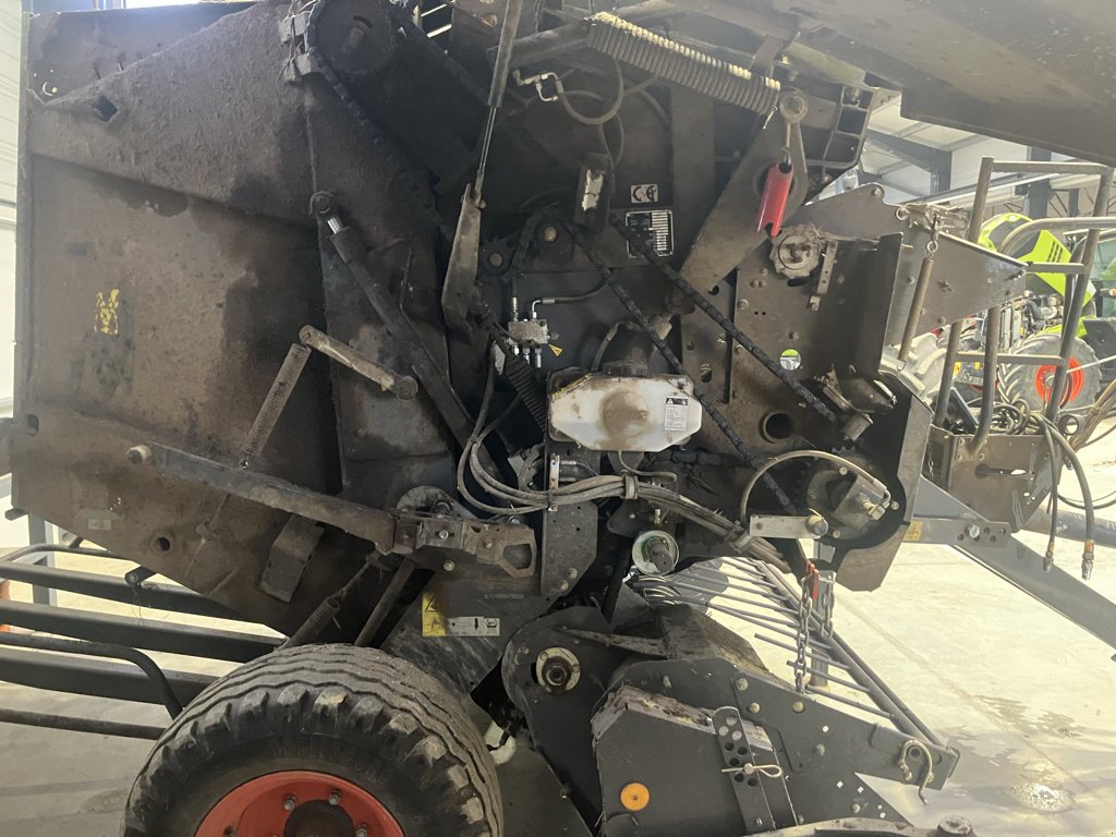 Rundballenpresse za tip CLAAS Variant 450, Gebrauchtmaschine u MORLHON LE HAUT (Slika 9)