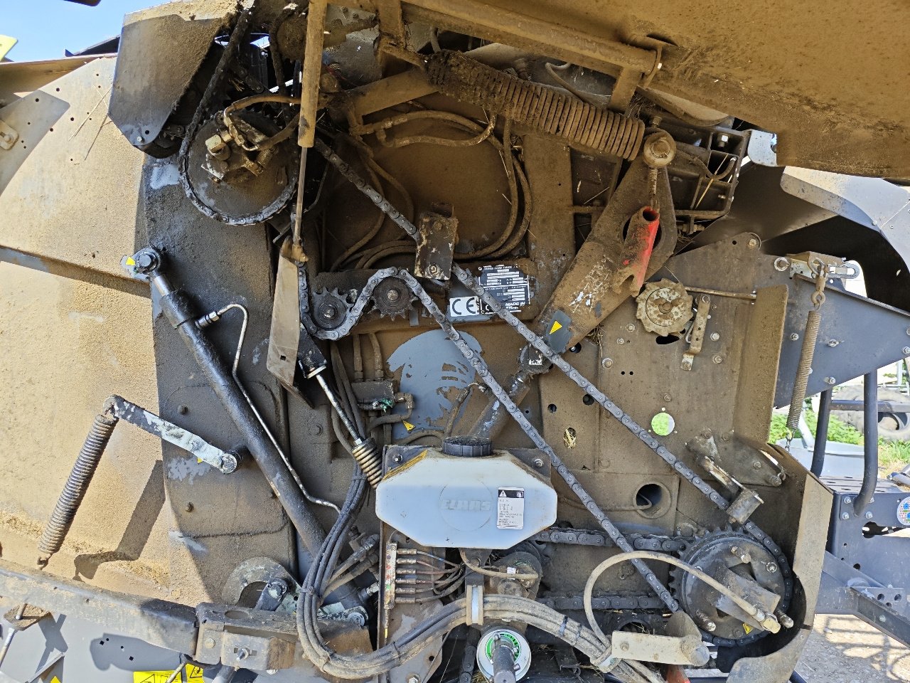 Rundballenpresse del tipo CLAAS Variant 460 rf, Gebrauchtmaschine In MORLHON LE HAUT (Immagine 5)