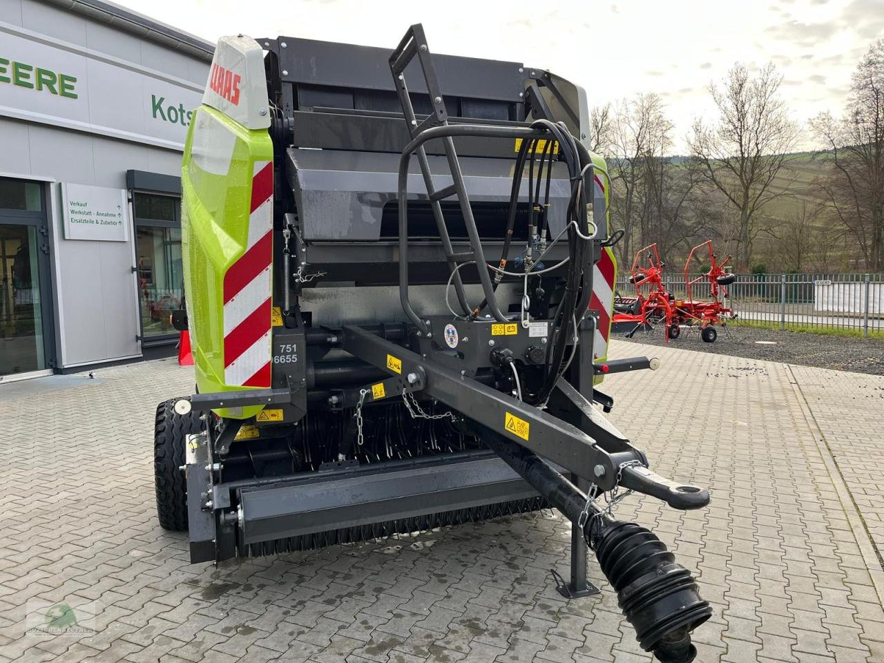 Rundballenpresse of the type CLAAS Variant 465 RC Pro, Gebrauchtmaschine in Steinwiesen (Picture 2)