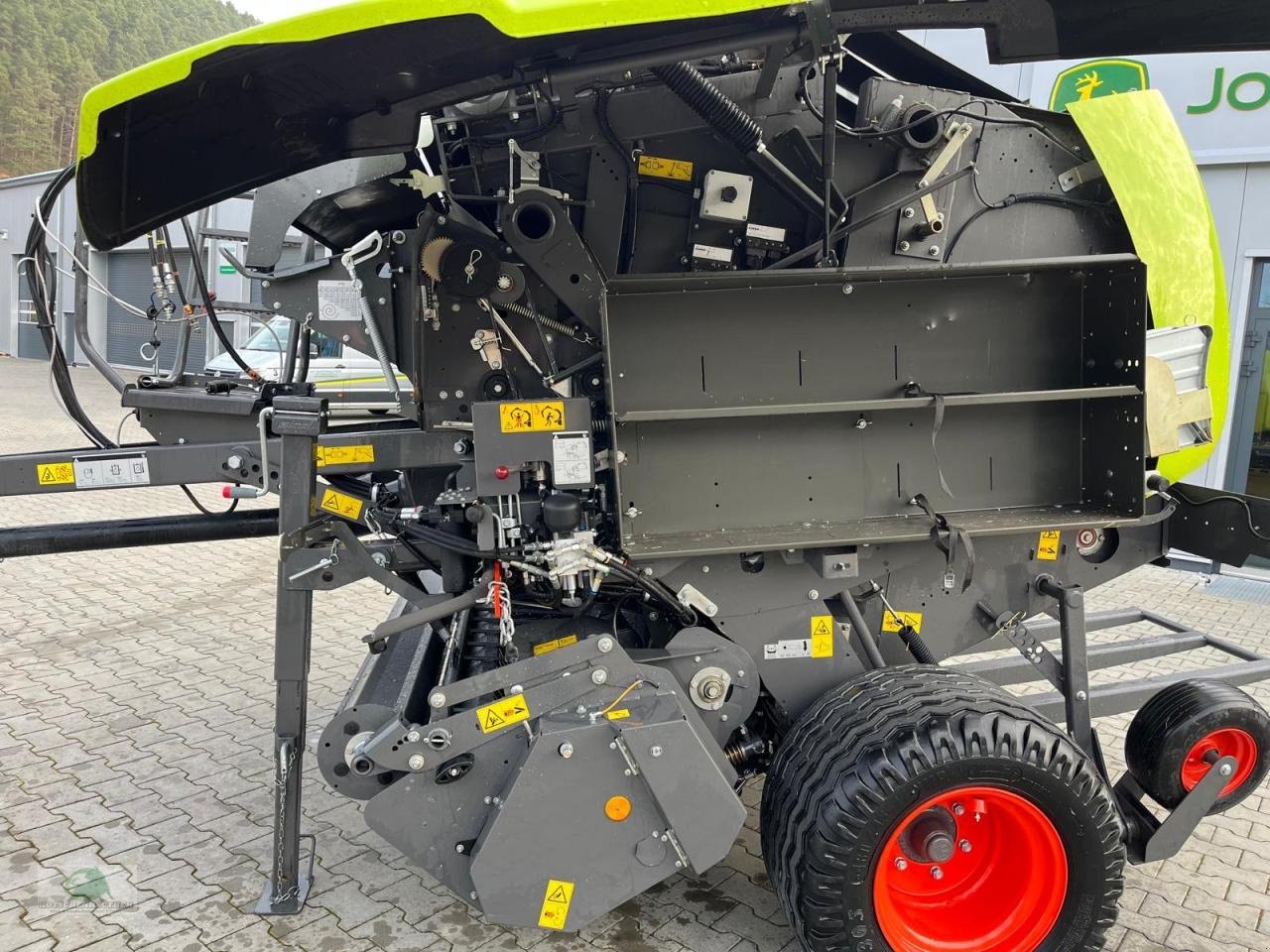 Rundballenpresse of the type CLAAS Variant 465 RC Pro, Gebrauchtmaschine in Steinwiesen (Picture 5)