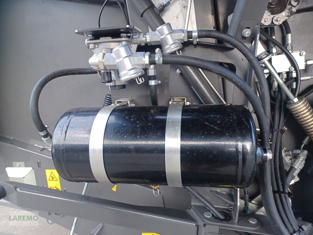 Rundballenpresse типа CLAAS Variant 465 RC, Gebrauchtmaschine в Langenwetzendorf (Фотография 17)