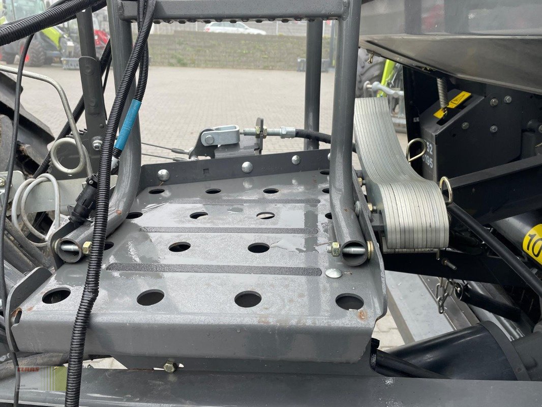 Rundballenpresse типа CLAAS Variant 480 RC PRO, Gebrauchtmaschine в Reinheim (Фотография 7)