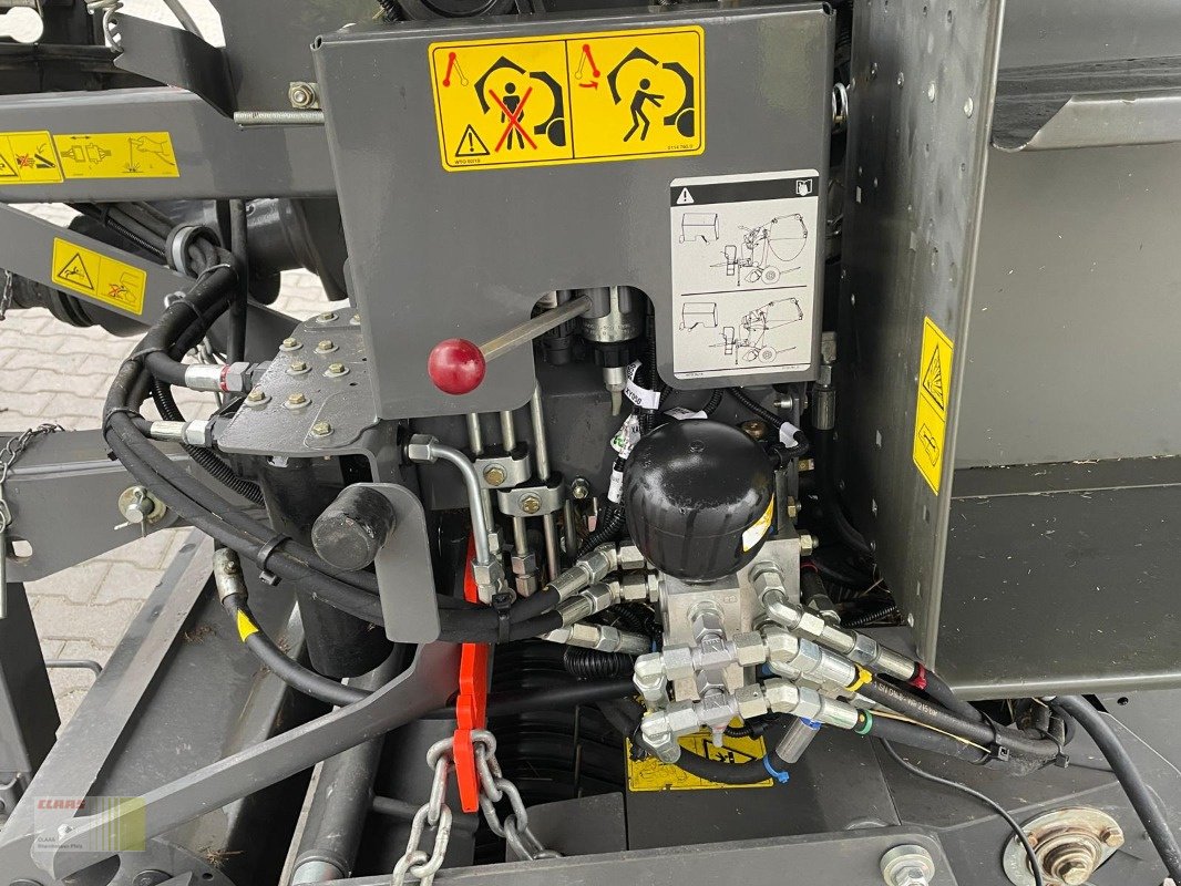 Rundballenpresse типа CLAAS Variant 480 RC PRO, Gebrauchtmaschine в Reinheim (Фотография 11)