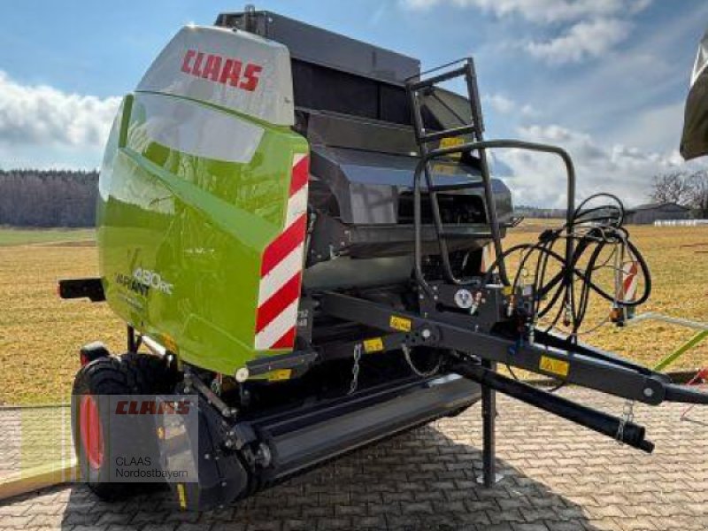CLAAS VARIANT 480 RC, Vorführmaschine, Rok produkcji: 2022 (Zdjęcie 1) Rundballenpresse typu CLAAS VARIANT 480 RC, Vorführmaschine w Freystadt (Zdjęcie 1)
