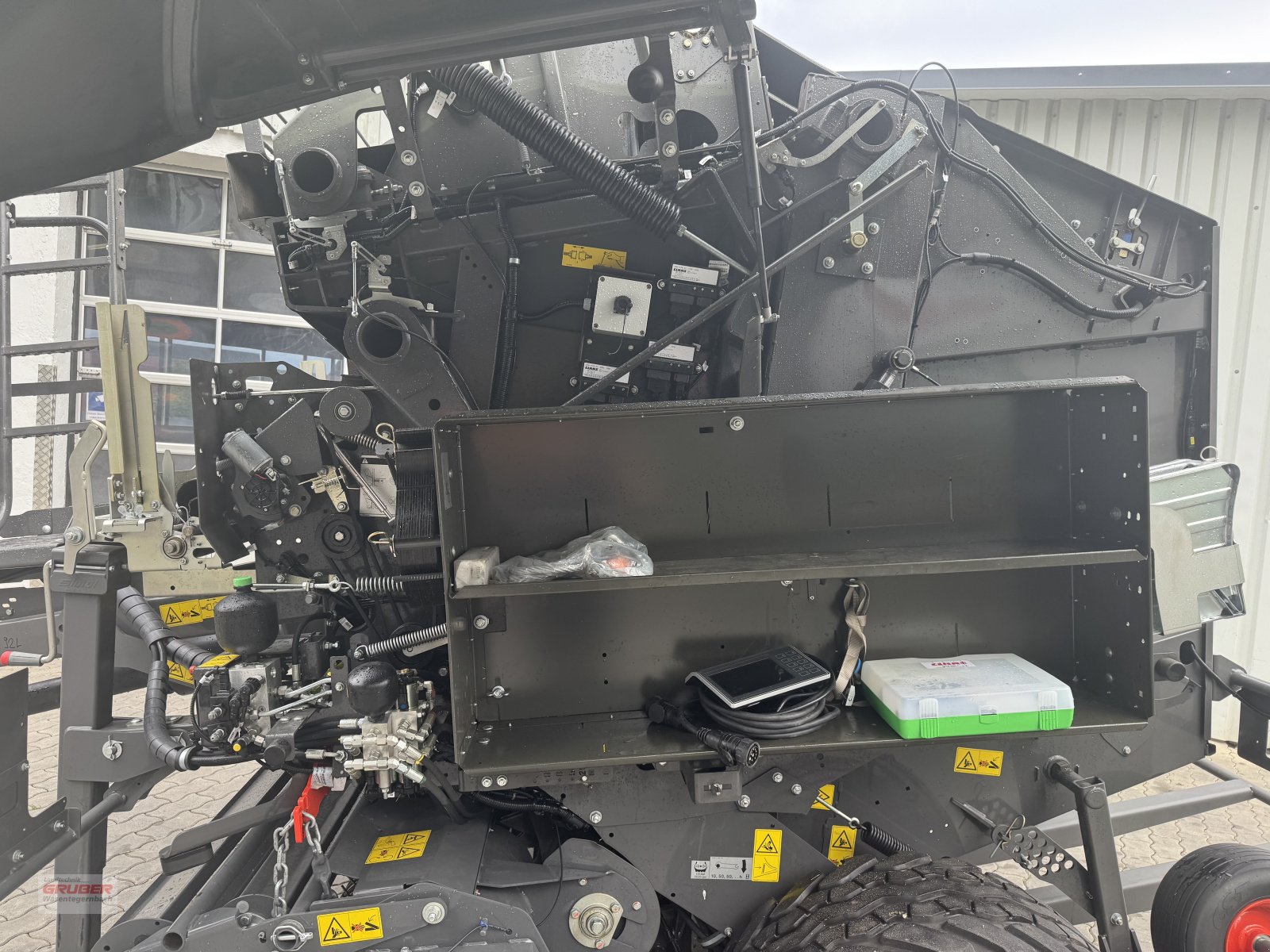 Rundballenpresse типа CLAAS Variant 560 RC PRO, Gebrauchtmaschine в Dorfen (Фотография 12)